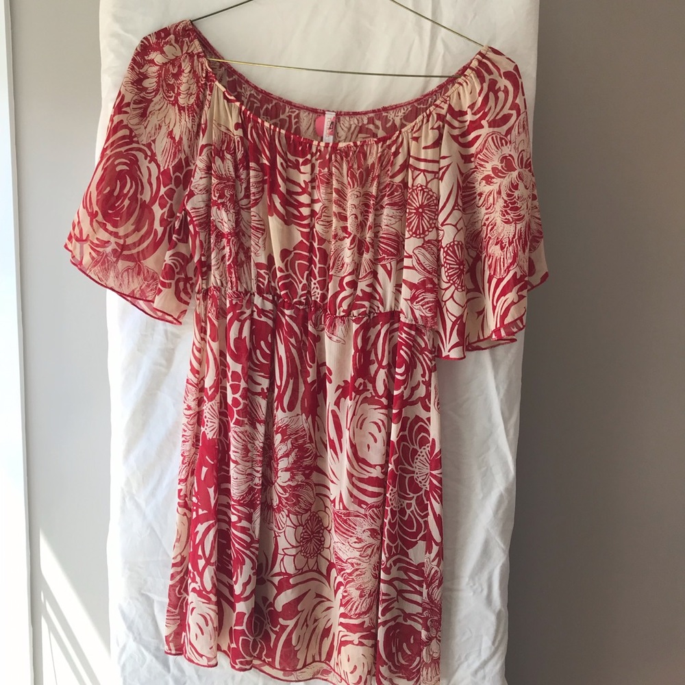 Renee C floral dress size S. Worn once & drycleand